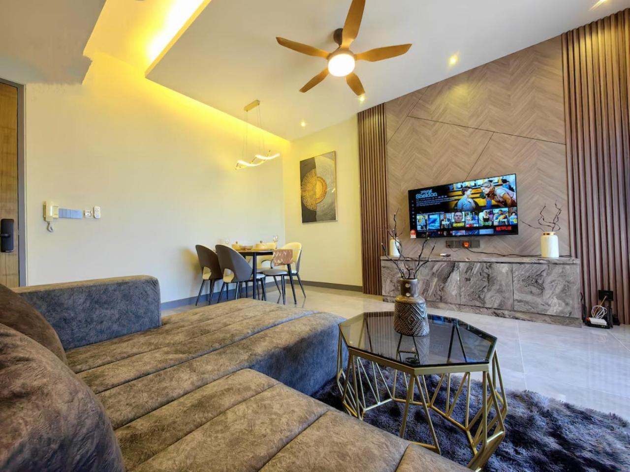 Imperio Residence Melaka Bagian luar foto