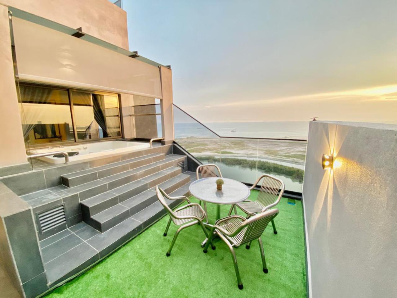 Imperio Residence Melaka Bagian luar foto